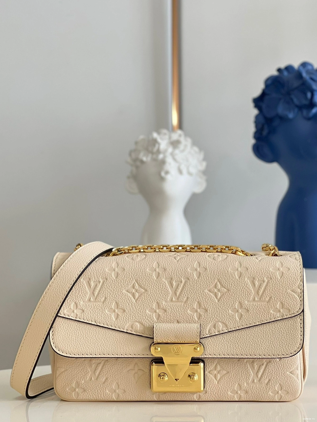 WIS VUITTON MARCEAU LOUIS 0128